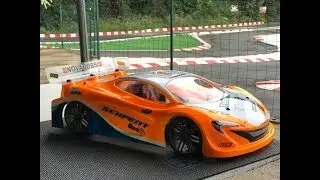 Serpent SRX8 GT - Phase 2 : On accélère et on fait la course jusqu'a la panne sèche !!!