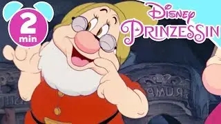 SCHNEEWITTCHEN: Lieblingsszene &ndash; Schneewittchen trifft die sieben Zwerge | Disney Junior