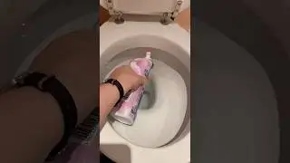Toilet clean 🎀🫧🧼 #nettoyage #cleantok #asmr #girltherapy #menage