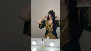 Why are people going crazy to see Shikha Mehra?😨#dubai #viral #ytshorts
