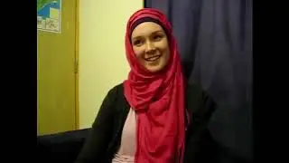 A woman  that was model before from New zealand accepted Islam