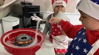 Yusuf ve Fatih selim pamuk şeker makinesinde kendi pamuk şekerlerini yaptılar afiyetle yediler 😍