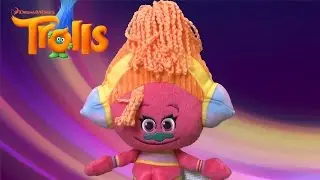 Dreamworks Trolls DJ Suki Hug 'n Plush from Hasbro