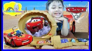 CARS 3 DISNEY PIXAR Willy's Butte Transforming Track Set w/ LIGHTNING MCCQUEEN the NEW Cars 3 movie