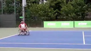 Yui Kamiji 's serve and stroke  