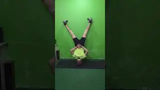 Desi exercise Combination of Handstand Push-Ups and Normal Push-UpsHeadstand push-ups are