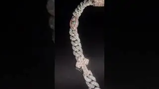 Iced Out Diamond Jewelry Trends: Elevate Your Style with Hip Hop Flair