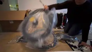 Unboxing Thule Chariot Sport - raw video