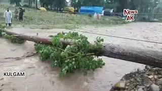 Kulgam Police is carrying out rapid rescue operations for people trapped in floods.