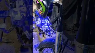 Engine light #engine #light #shortvideo #70s #youtubeshorts #bike