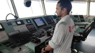 HOW MASSIVE SHIP STEERING GEARS WORK ! How We Steer A Cargo Ship ! Merchant Navy Vlogs | Life At Sea