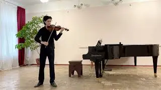Артем Петросян (15 лет) - Бах. Бурре и Дубль из Партиты №1