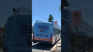 OC Bus route 33 SB Magnolia @ Talbert 8/28/23