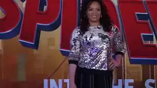 Luna Lauren Velez  wears a beautiful black dress and her smile too