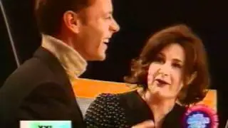 Rocco Siffredi destabilis&eacute; par Valerie Lemercier chez Faugiel