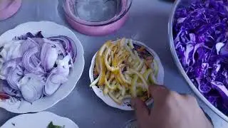 كيفية صنع مخلل اللهانة (الملفوف الاحمر) بطريقة سهلة وبسيطة ومغذية 