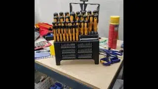 Ironmark 100 piece screwdriver set