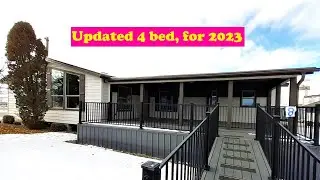 Обновленный в 2023 году, 4 спальни, три односпальные кровати.