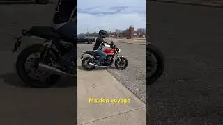 Our first Speed Twin 1200 RS is down the road.  #buythatbike