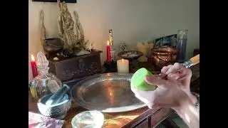 Prosperity Money Magic Candle Spell (maybe not what your expecting)