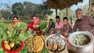 কুয়াশা ভেজা শীতের সকালে শাকসবজি তোলা আর মায়ের হাতে পুষ্টিকর ফেনা ভাত—সাথে আলু সিদ্ধ ও বেগুন পোড়া