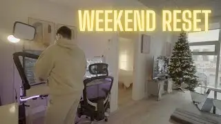 chill weekend reset | enjoying time alone | decorating for the holidays