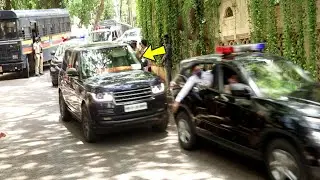 CM Uddhav Thackeray Turn Up With 15 Cars Convoy At Dilip Kumar House In Mumbai😨