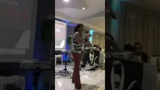 VIDEO - 14' Oscar Campano, Monica Sarnelli canta 