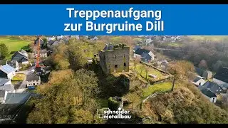 Montage einer Fluchttreppe zur Burg Dill / Hunsr&uuml;ck in unwegsamen Gel&auml;nde