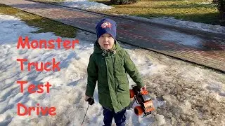 Leon test driving a monster-truck |  Леон проверяет монстр-трак на прочность