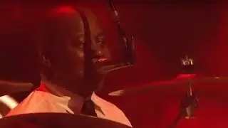 Nile Rodgers & CHIC featuring Ralph Rolle – Let's Dance