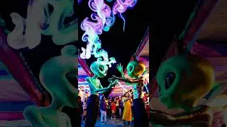 Aliens Summon Smoke at Manila Carnival | 5s Short #shorts, #alien, #scifi  #urbanglitch