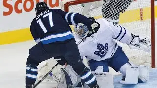 Between Maple Leafs and Jets, who goes further in playoffs?