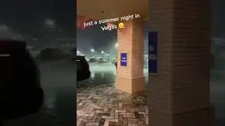 Las Vegas flooding 😱🚣‍♂️🤽‍♂️🌩🌧