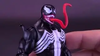 Hasbro Marvel Spider-Man Epic World of Action VenomVersus Venom Review | @TheReviewSpot
