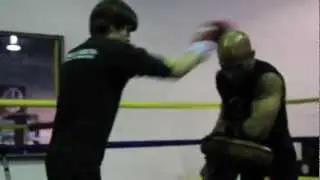 Kombat Arts | Roberto Hitting Pads
