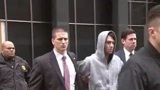 Feds: Notorious pharma CEO scammed investors out of millions