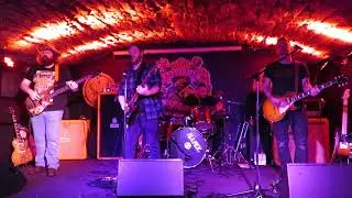 Burn The Maps - Lose Myself. Bannermans Bar, Edinburgh 14th March 2020.