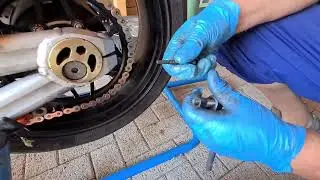 DiD - Motorrad Kette wechseln mit Nietwerkzeug