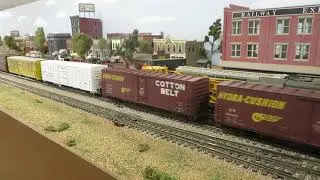 HO SCALE Layout Bakersfield  Model  Railroad  club GEHAMS