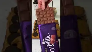 BIGGEST 1KG CADBURY DAIRY MILK CHOCOLATE Asmr #shorts