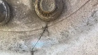 Trucking , Cracked rim on the trailer.
