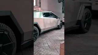 Tesla cyber truck 🚛 in Dubai street. #dubai #dubaistreets #shorts #youtubeshorts #video #reels