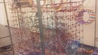 20,000 piece K'nex Ball Machine at Museum- Timelapse #3