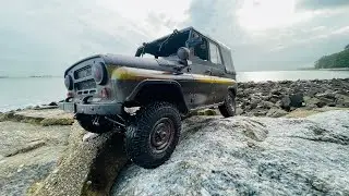 UAZ-469 rock crawling non military part1 