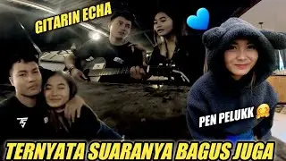 LAGI LAGI BIKIN BAPER DI PELUK ECAH PANDA