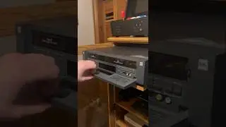 my not so new vhs player from the 80's