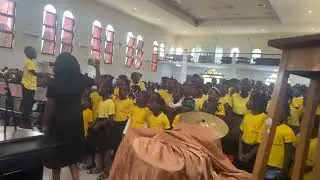 Nosso Caminho- Coro Viveiro de Cristo
