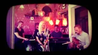 MetteMana - Escape (BlindBoyRecording session)