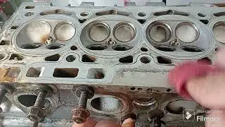 Peugeot 307: Cylinder head prt066 - clean guide valve - DIYChannel